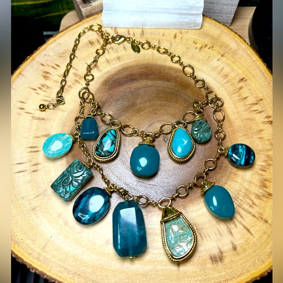 Chico's Jewelry - VTG| Chicos Carved Teal Statement Necklace 💙✨
